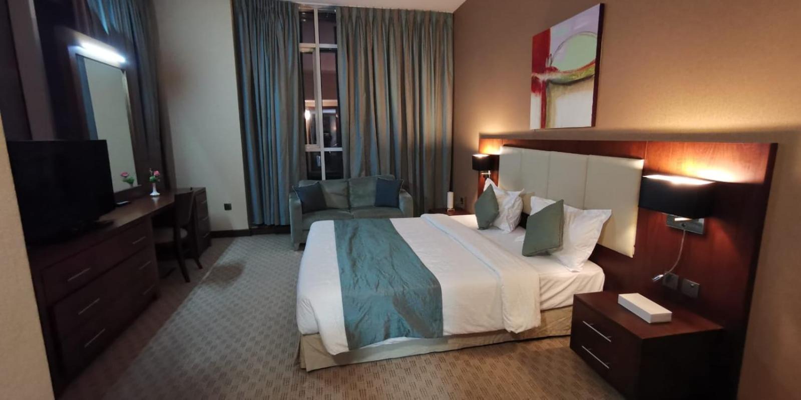 Blumont Capital Tower Apartment